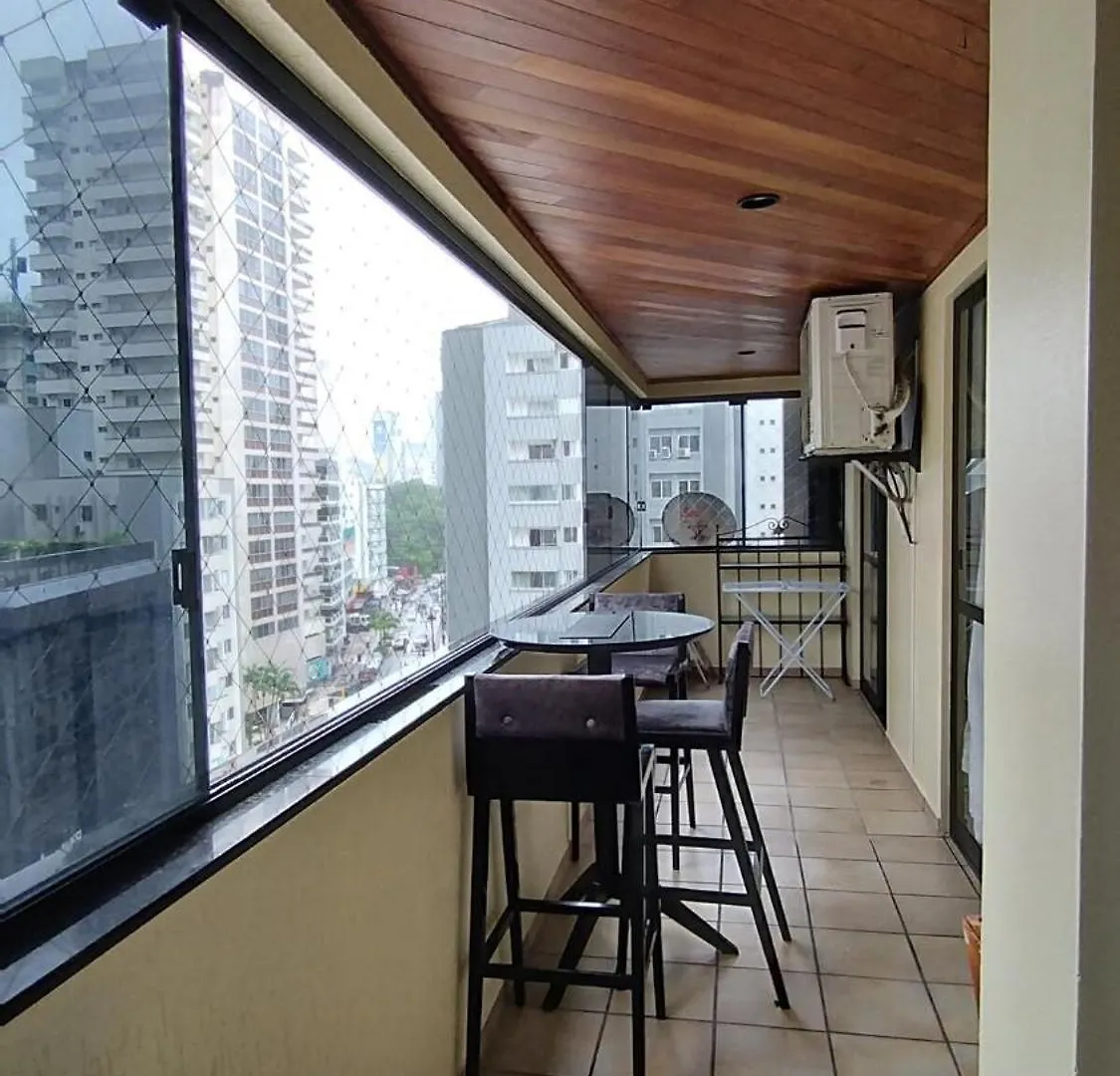 Apto 3 Dorm,Garage,150M Beach! Balneário Camboriú アパート